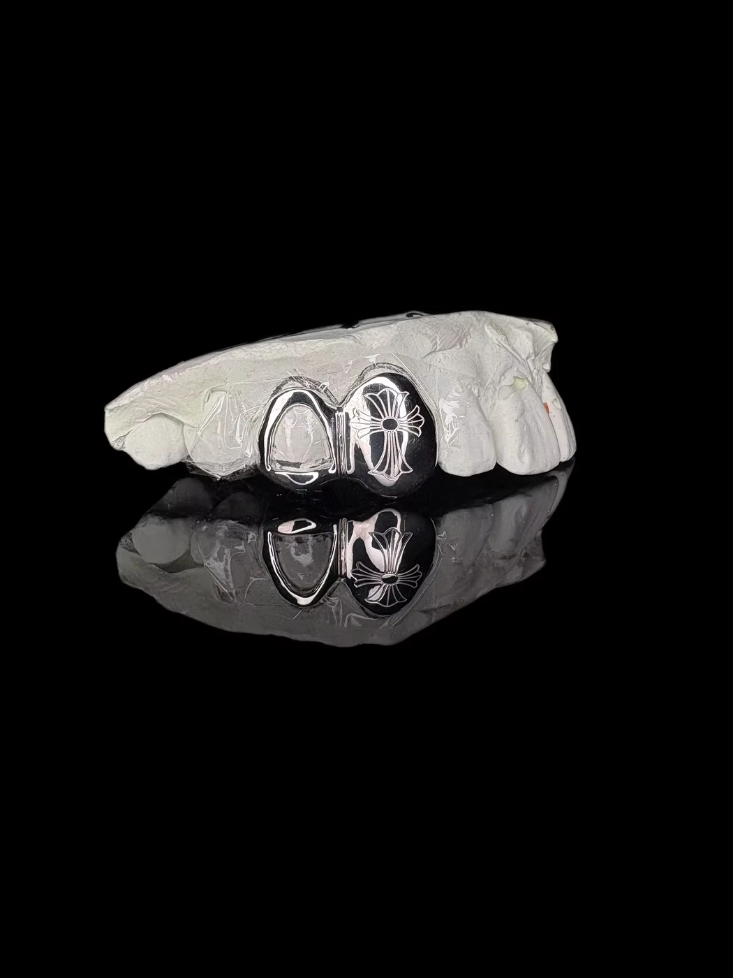 Twin Sett med Chrome Heart Engravering — La Lux Oslo